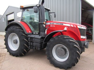 Massey Ferguson 8670