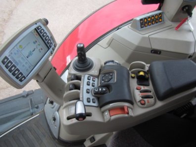 Massey Ferguson 8670