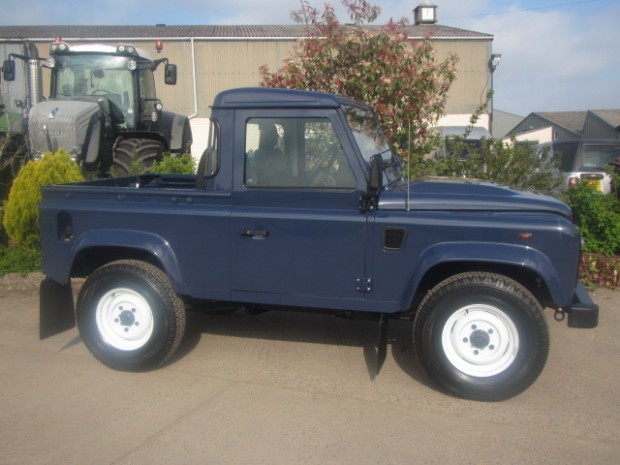Land Rover 90 Truck Cab 2.2 DCi
