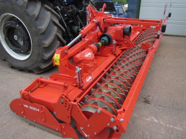 Kuhn HR 5004 power harrow