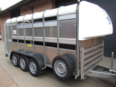 Ifor Williams TA510G3 tri-axle trailer 14ft 3,500kg