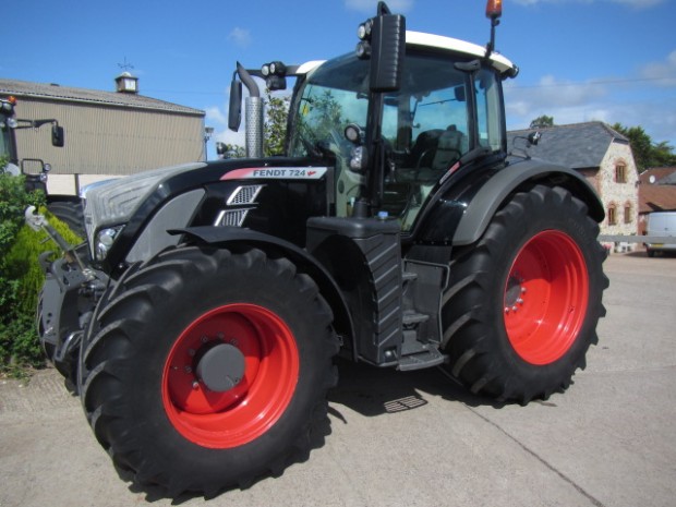Fendt 724 Profi-Plus