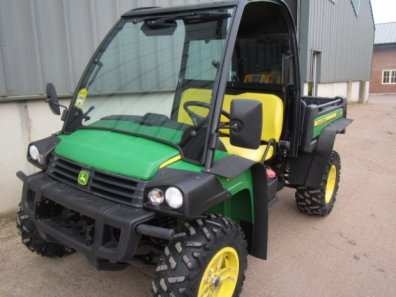 John Deere 855D UXV Gator
