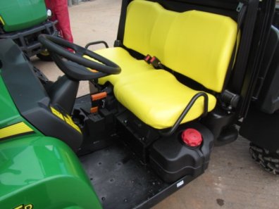 John Deere 855D UXV Gator