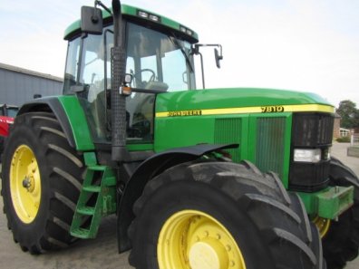 John Deere 7810