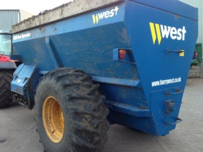 West 2000 Dual spreader