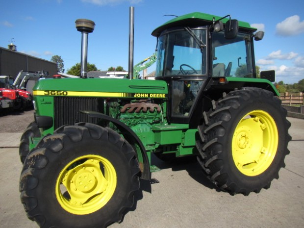 John Deere 3650