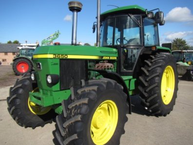 John Deere 3650