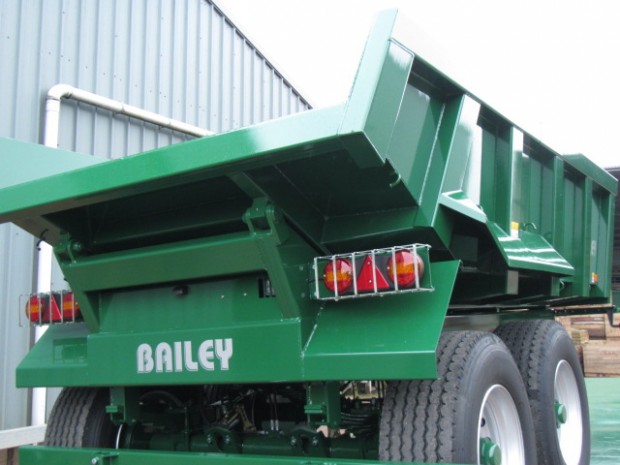 Bailey 14 ton dump trailer
