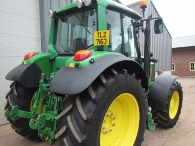John Deere 6630