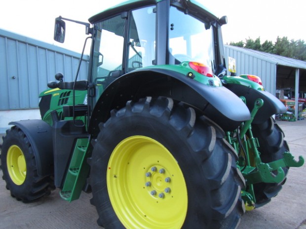 John Deere 6150M