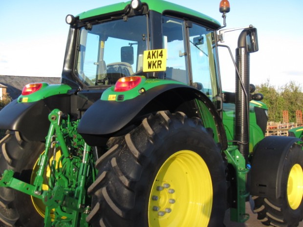 John Deere 6150M