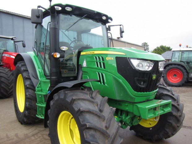 John Deere 6125R