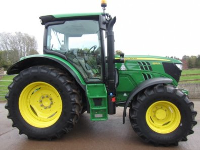 John Deere 6125R