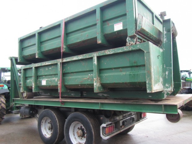 Stronga HL 140C Hook Loada trailer