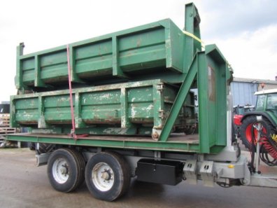 Stronga HL 140C Hook Loada trailer