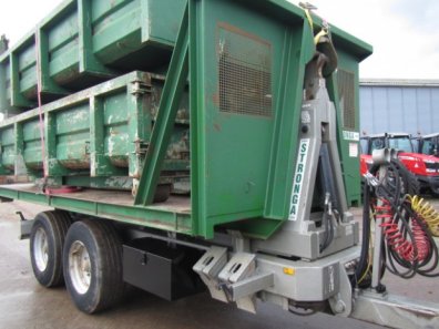 Stronga HL 140C Hook Loada trailer