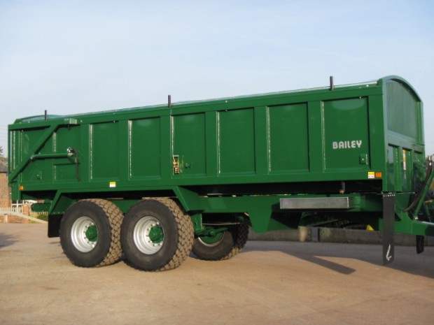 Bailey 14 ton Root trailer
