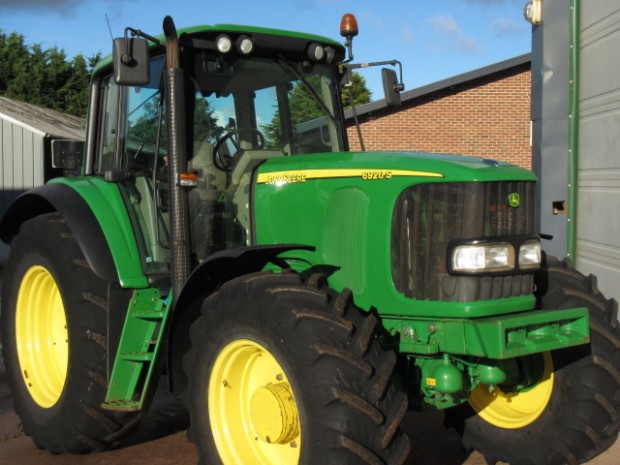 John Deere 6920S