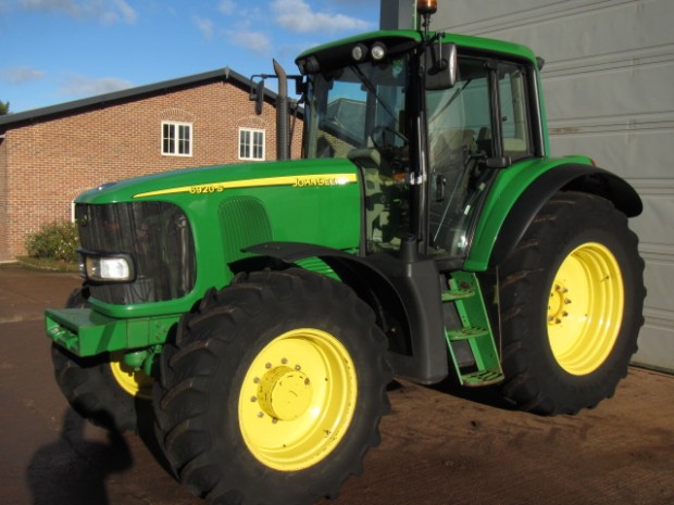 John Deere 6920S