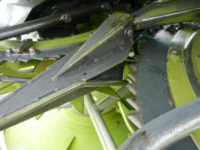 Claas Orbis 750 10 row maize header