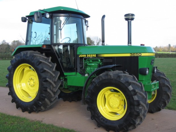 John Deere 3650