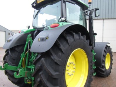 John Deere 6190R