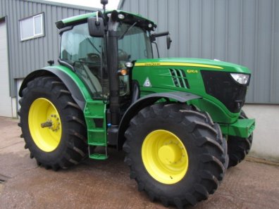 John Deere 6210R