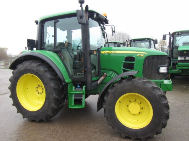 John Deere 6130 Standard