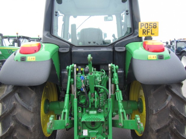 John Deere 6130 Standard