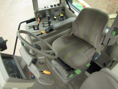 John Deere 6130 Standard