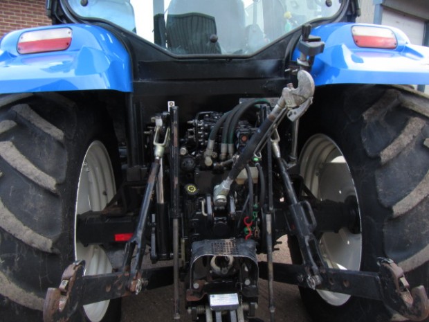 New Holland TSA115