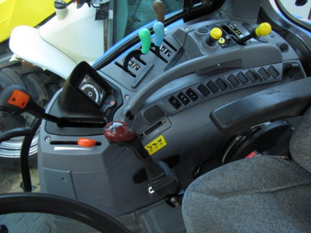 New Holland TSA115