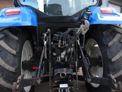 New Holland TSA115