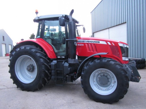 Massey Ferguson 7624 Exclusive