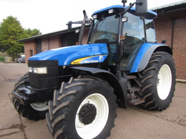 New Holland TM155