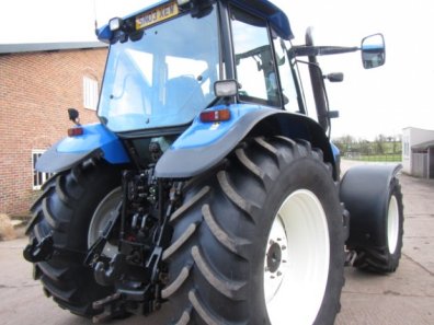 New Holland TM155