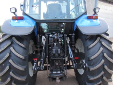 New Holland TM155