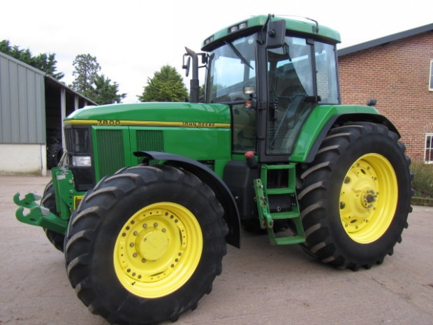 John Deere 7800