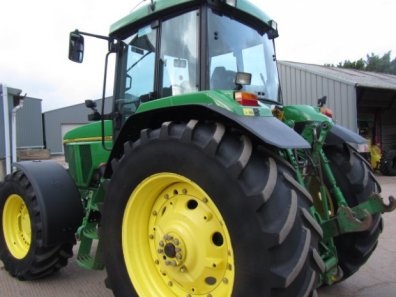 John Deere 7800