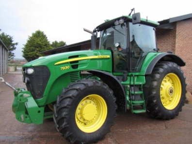 John Deere 7930