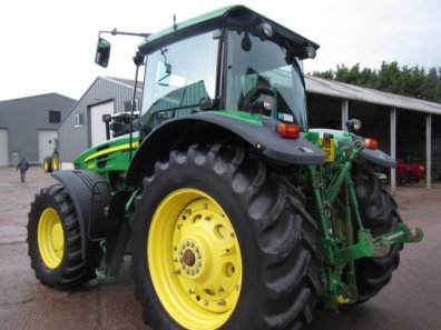 John Deere 7930