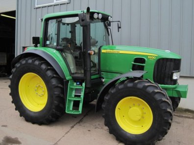 John Deere 6930