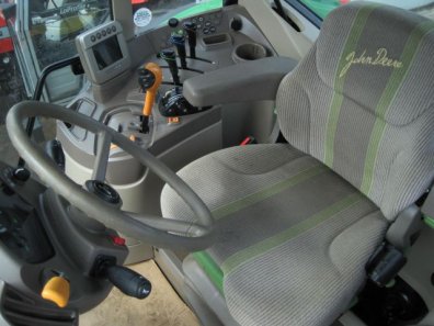 John Deere 6930