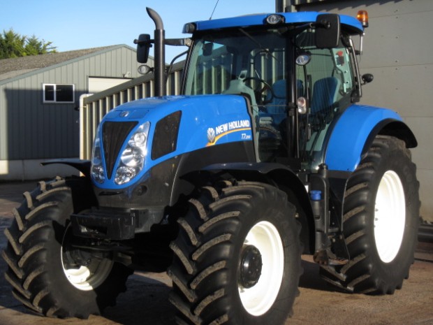 New Holland T7.200
