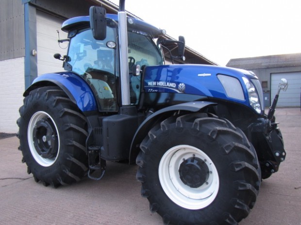 New Holland T7.270