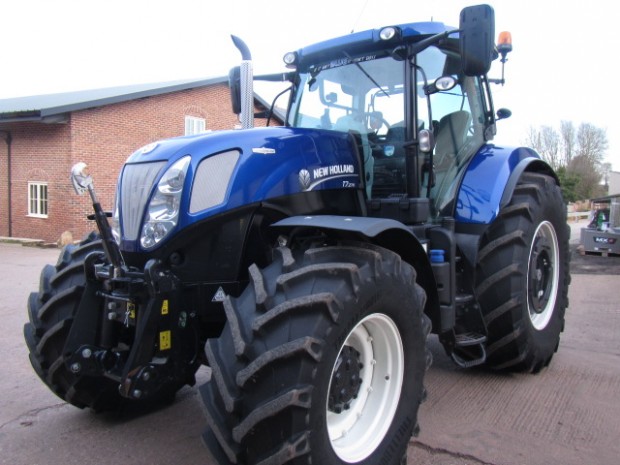 New Holland T7.270
