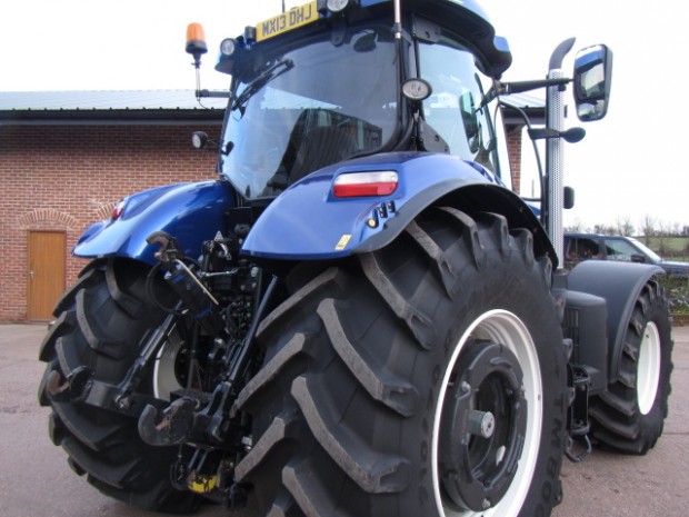 New Holland T7.270