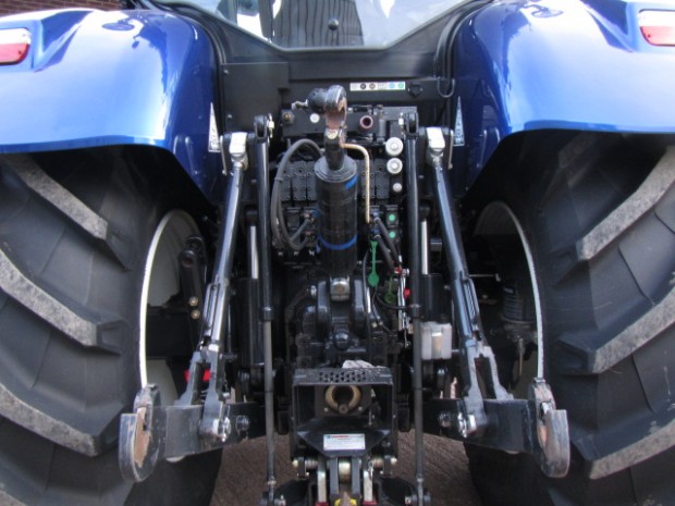 New Holland T7.270