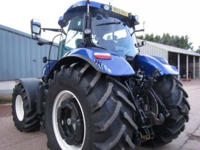 New Holland T7.270